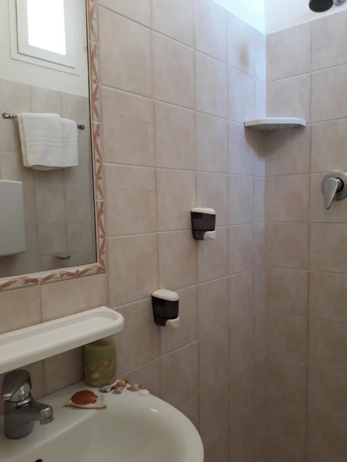 Hotel Venus Ричоне Екстериор снимка